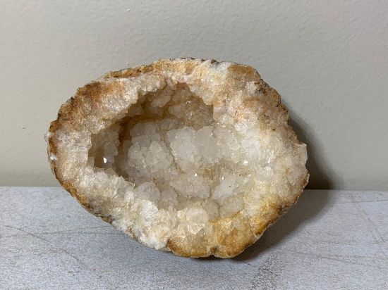 4.5" Geode Rock Crystal White to Root Beer Color