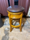 Stool with Rotating Top