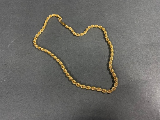 18k Gold Necklace Chain 12.7 grams 18" Long