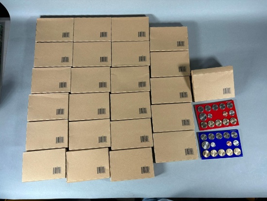 Large Lot of US Mint Coin Sets U08 Sealed Uncirculated and More