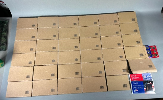 Large Lot of US Mint Coins Uncirculated Sets Sealed & More U06