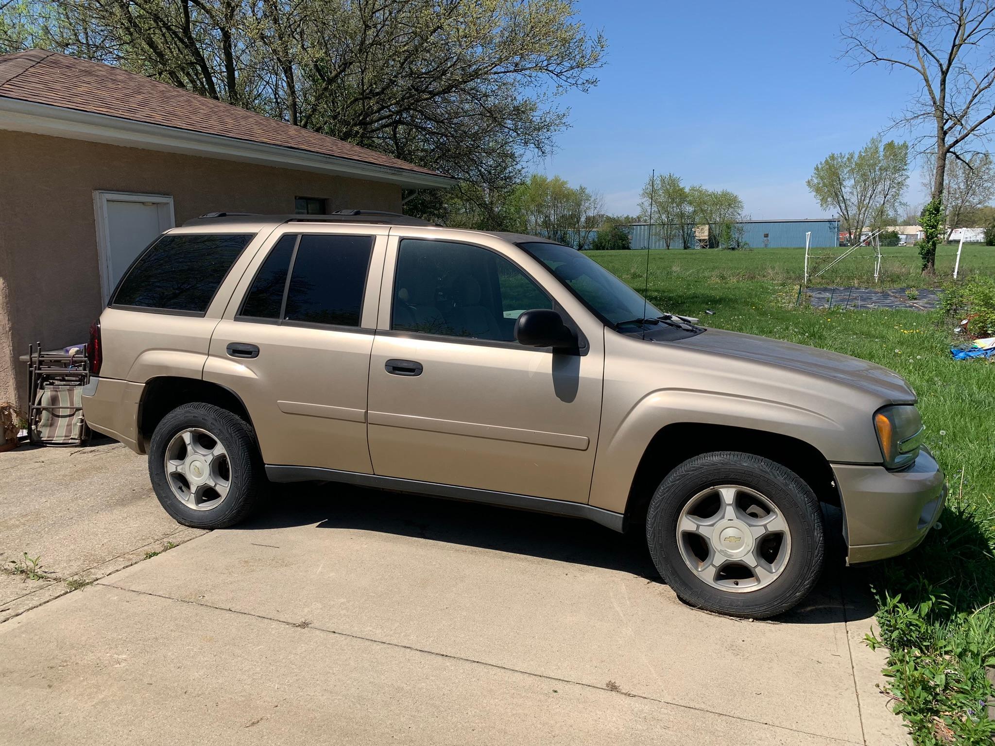 2006 Chevy Trailblazer LS, 105,346 Miles Has Key Proxibid