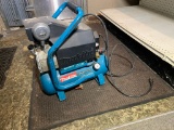 Makita Compressor