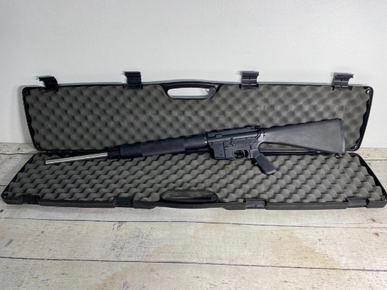 ** Stag Arms Stag-15 AR-15 5.56 mm Rifle