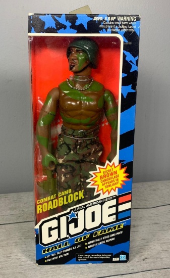 A Hall of Fame GI Joe Combat Camo Roadblock Figurine Factory Sealed