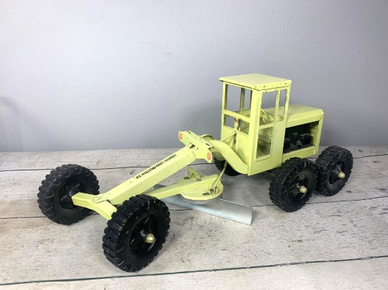 Vintage Structo Construction Co. Road Grader Scraper Machine