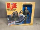 NRFB Hasbro G.i Joe Navy Seal & Mission Raft Toy