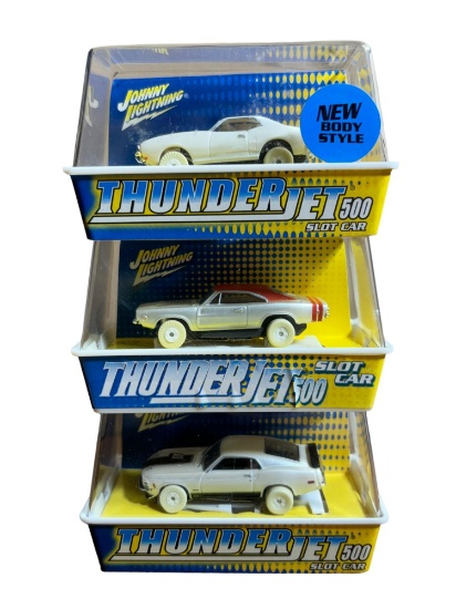 Huge Auction - Slot Cars, Models, Guitars & More