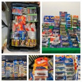 Large Lot of Vintage Diecast Hot Wheels, Matchbox Cars and More