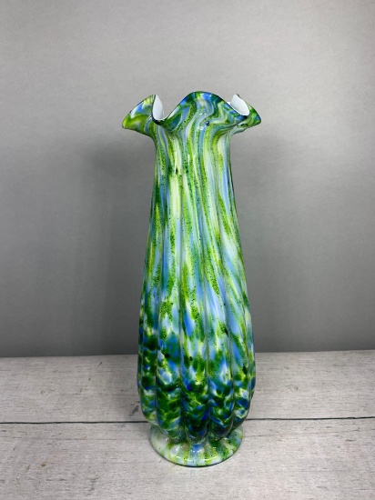 Vintage Fenton Vasa Murrhina Aventurine Glass Vase