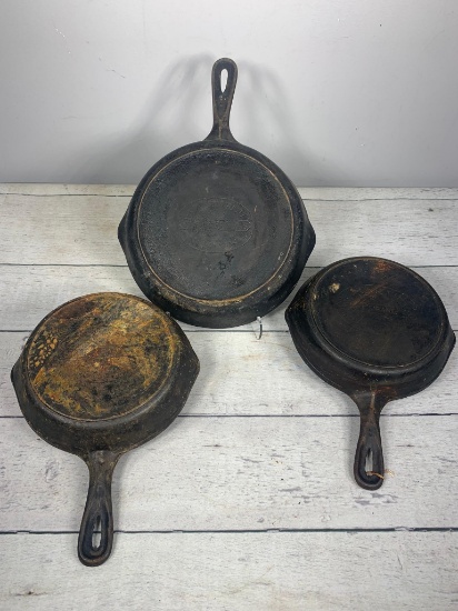 Group of Three Vintage Martin Cast Iron Skillets