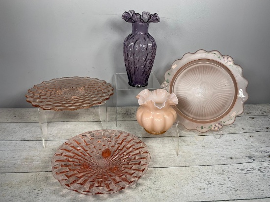 Vintage Pink Depression: Including Central Glass Works, Fostoria American, Anchor Hocking, Fenton
