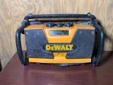 DeWalt Model D911 Work Site Radio/Charger