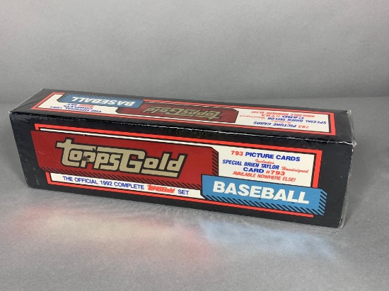 Topps 1992 Gold complete factory baseball set
