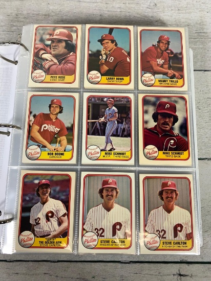 Binder of a Nice 1981 Fleer Baseball Card Set Missing 114 & 177 Error Cards