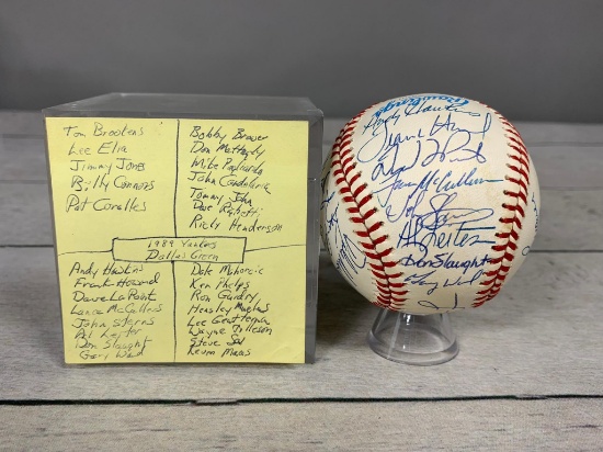 1989 New York Yankees Team Autographed Baseball