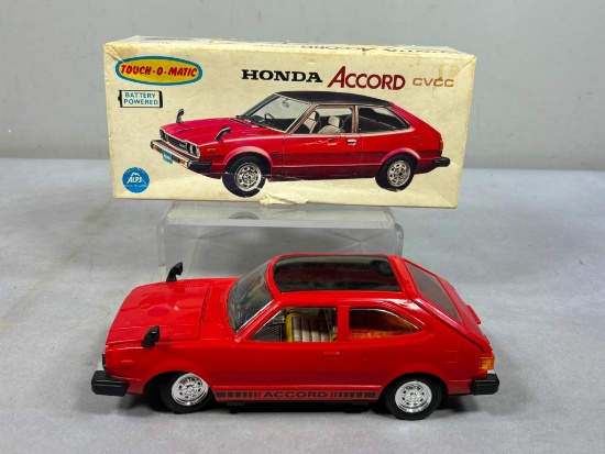Vintage Touch-O-Matic Battery Operated Honda Accord CVCC Toy Car