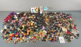 Very Large Lot assorted Vintage Buttons