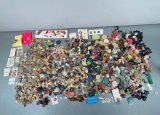 Very Large Lot assorted Vintage Buttons