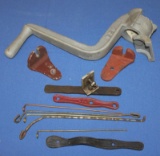 Asstd engine parts - crank, brackets, etc.