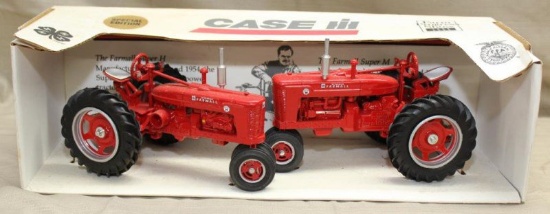 McCormick Farmall Super H & Super M 2 tractor
