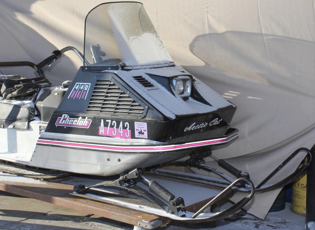 1971 Arctic Cat Cheetah 440 snowmobile with pair | Proxibid