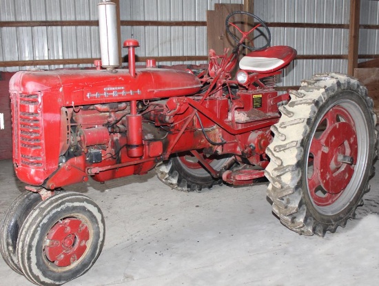 1955 Farmall 200 tractor, fh, s/n 1375 or 1815
