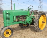 1941 JD B tractor, styled, Serial No. 116074