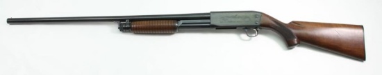 Ithaca, Model 37, 12 ga, s/n 207743, shotgun, brl length 28", slide action