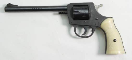 Harrington & Richardson, Model 622, .22 rf, s/n V6207, revolver, brl length 6", double action