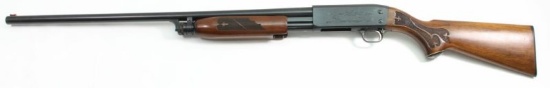 Ithaca Gun Co., Model 37 Featherlight, 12 ga, s/n 371141670, shotgun, brl length 28", slide action