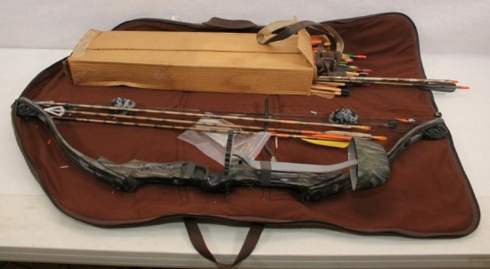 Super Magnum "44" compound bow with arrows & soft carry bag