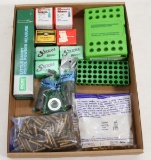 Flat lot of 22 Hornet reloading supplies to include a set of Redding dies; Little Dandy measure;
