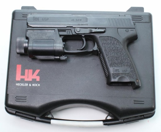 Heckler & Koch, USP Model, .40 S&W, s/n 22-091448, pistol, brl length 4.125", semi auto,
