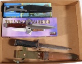 lot of (3) knives to include (1) bayonet in U.S. M8 bayonet showing some wear, (1) Divers