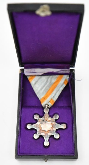 WW2 Japanese Silver Model Order of the Sacred