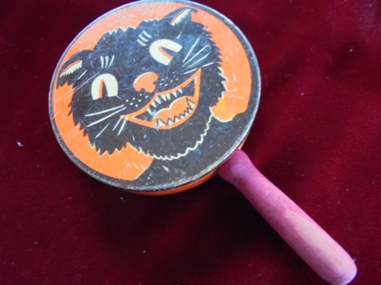 OLD TIN HALLOWEEN NOISE MAKER WITH WOOD HANDLE-QUITE SCARY