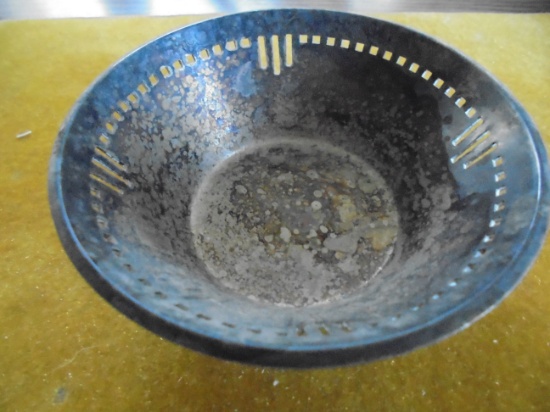 UNION PACIFIC RAILROAD MARKED SILVER PLATED FINGER BOWL-TARNISH BUT LOOKS UNDAMAGED