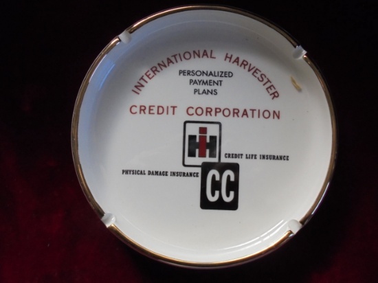 VINTAGE INTERNATIONAL HARVESTER CREDIT ADVERTISING ASH TRAY-QUITE GOOD