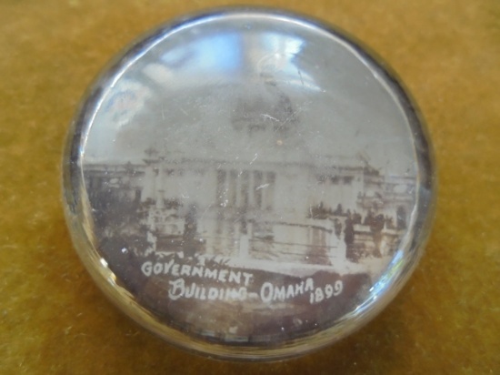 1899 OMAHA TRANS-MISSISSIPPI WORLD FAIR SOUVENIR PAPER WEIGHT-"GOVERNMENT BUILDING"