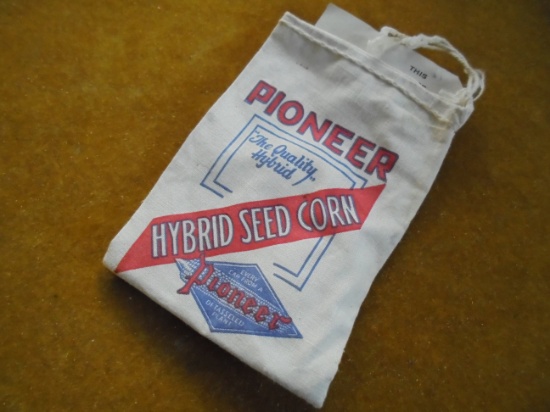 MINI ADVERTISING "PIONEER SEED CORN" SACK FOR SWEET CORN-CLEAN AND OLD