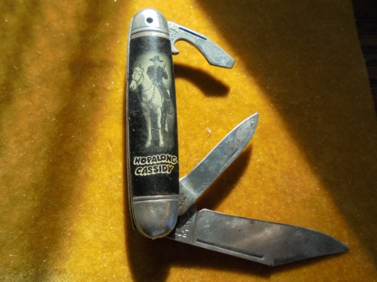 OLD "HOP-A-LONG" CASSIDY POCKET KNIFE WITH GRAPHICS--HAMMER BRAND