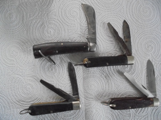 4 LARGER POCKET KNIVES-3 ELECTRICIAN TYPE & ONE PRUNING KNIFE
