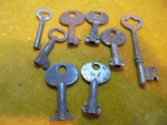 8 OLD KEYS-SEVERAL FOR PADLOCKS