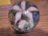 ANTIQUE FLORAL PAPER WEIGHT-NEAT DESIGN