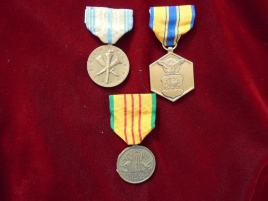 3 VINTAGE MILITARY METALS WITH RIBBONS-ONE VIETNAM SERVICE