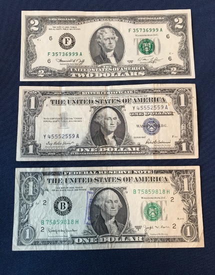 THREE COLLECTIBLE UNITED STATES NOTES