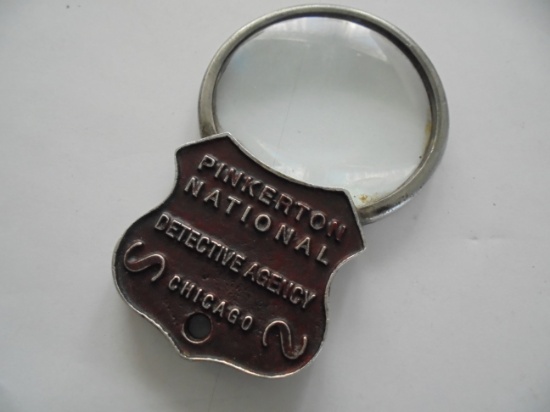 RARE EARLY "PINKERTON NATIONA DETECTIVE AGENCY" ADVERTISING POCKET MAGNIFING  GLASS
