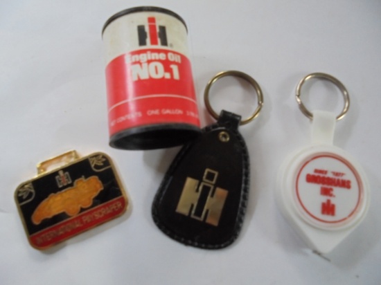 4 VINTAGE SMALL ADVERTISING ITEMS-KEY CHAIN RINGS-WATCH FOB AND MINI OIL CAN