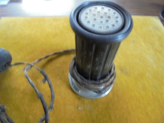 EARLY ELECTRIC TABLE TOP CIGAR LIGHTER-NEEDS NEW CORD FOR USE